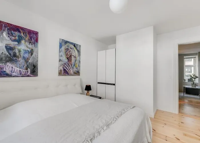 Perfect Location Apartment